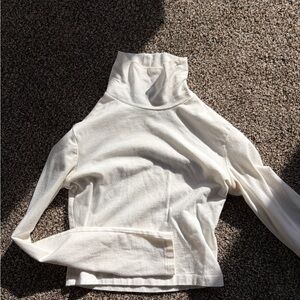 White Turtleneck cropped long sleeve